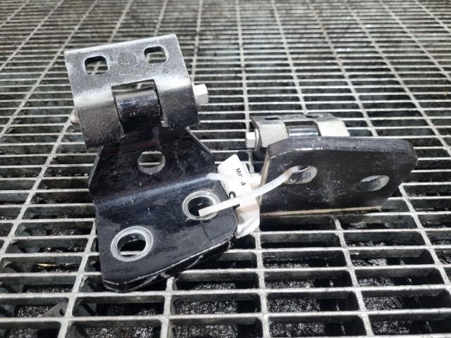 bontott BMW X3 Ajtó Zsanér (Pozíciófüggetlen)