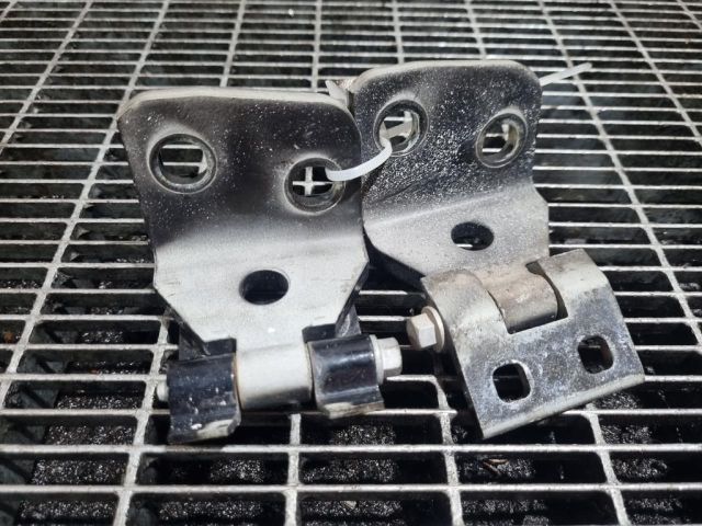 bontott BMW X3 Ajtó Zsanér (Pozíciófüggetlen)