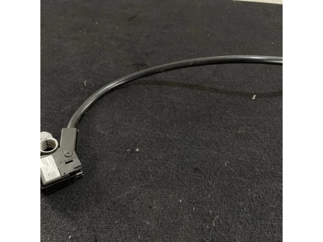 bontott BMW X3 Akkumulátor Saru