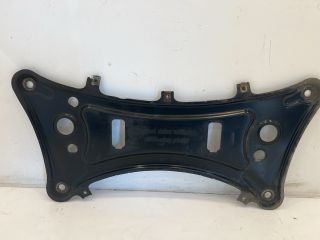 bontott BMW X3 Alsó Motorburkolat