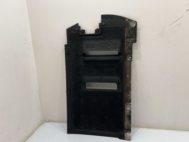 bontott BMW X3 Alsó Motorburkolat