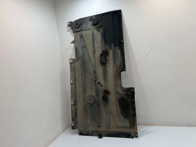 bontott BMW X3 Alsó Motorburkolat