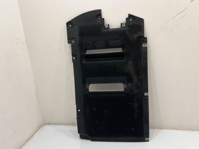 bontott BMW X3 Alsó Motorburkolat