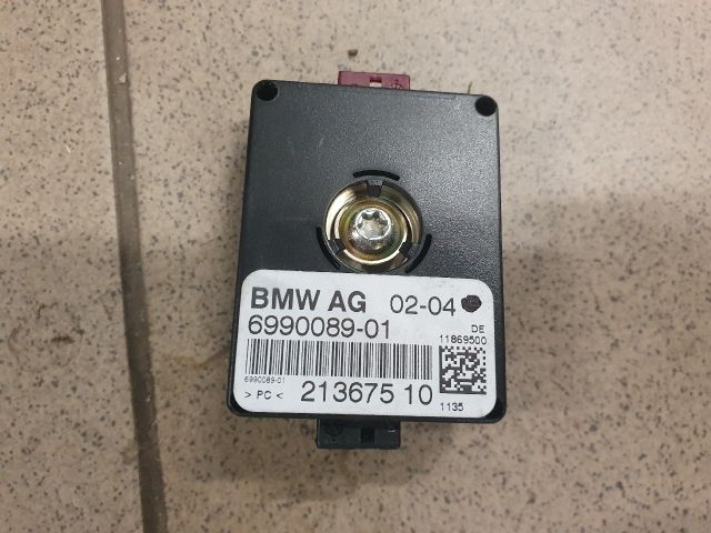 bontott BMW X3 Antenna Erősítő