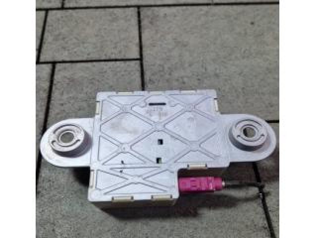 bontott BMW X3 Antenna Erősítő