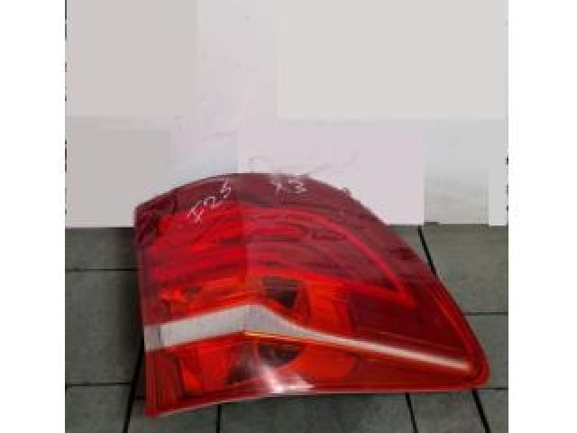 bontott BMW X3 Bal Belső Hátsó Lámpa