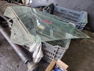 bontott BMW X3 Bal első Ablak