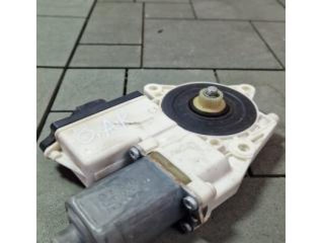 bontott BMW X3 Bal első Ablakemelő Motor