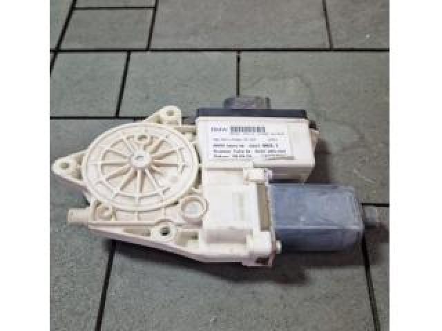 bontott BMW X3 Bal első Ablakemelő Motor