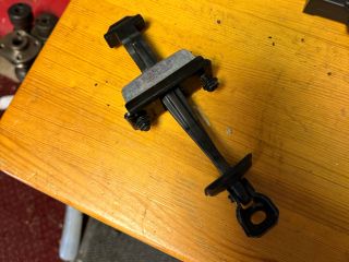 bontott BMW X3 Bal első Ajtóhatároló