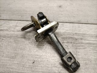 bontott BMW X3 Bal első Ajtóhatároló