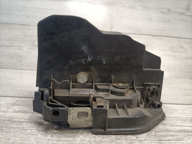 bontott BMW X3 Bal első Ajtózár