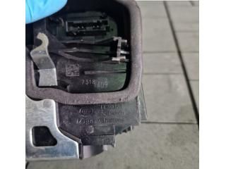 bontott BMW X3 Bal első Ajtózár