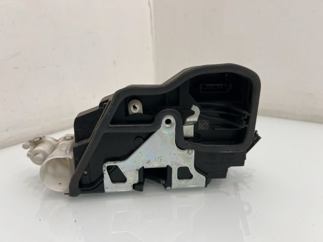 bontott BMW X3 Bal első Ajtózár