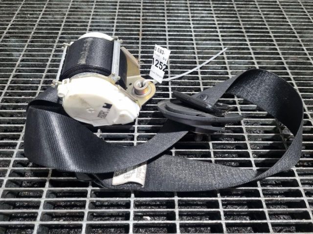 bontott BMW X3 Bal első Biztonsági Öv