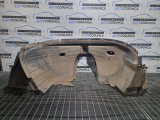 bontott BMW X3 Bal első Dobbetét (Kerékjárati, Műanyag)