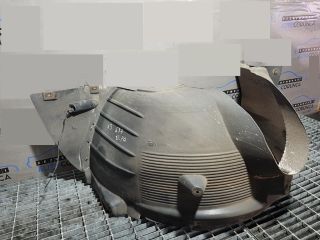 bontott BMW X3 Bal első Dobbetét (Kerékjárati, Műanyag)