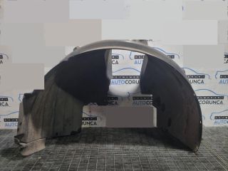 bontott BMW X3 Bal első Dobbetét (Kerékjárati, Műanyag)