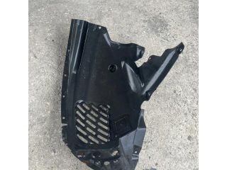 bontott BMW X3 Bal első Dobbetét (Kerékjárati, Műanyag)