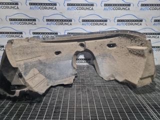 bontott BMW X3 Bal első Dobbetét (Kerékjárati, Műanyag)