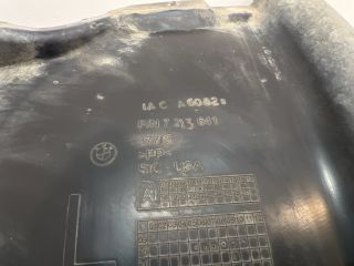 bontott BMW X3 Bal első Első Dobbetét (Kerékjárati, Műanyag)