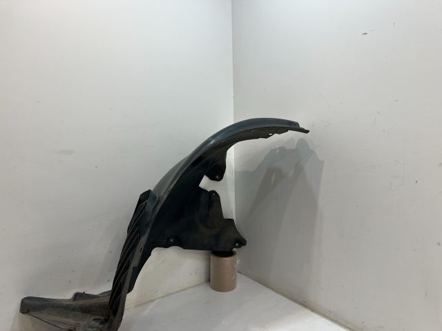 bontott BMW X3 Bal első Első Dobbetét (Kerékjárati, Műanyag)