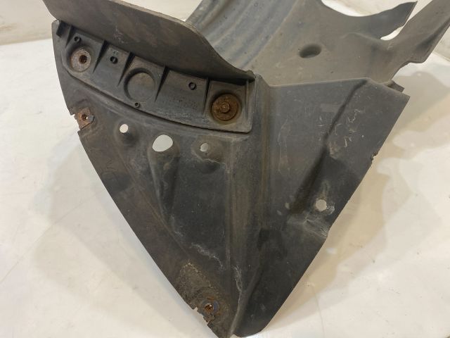 bontott BMW X3 Bal első Első Dobbetét (Kerékjárati, Műanyag)