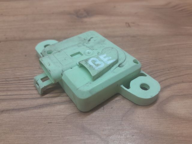 bontott BMW X3 Bal első Oldal Ütközés Érzékelő