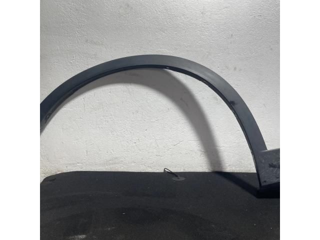 bontott BMW X3 Bal első Sárvédő Díszléc