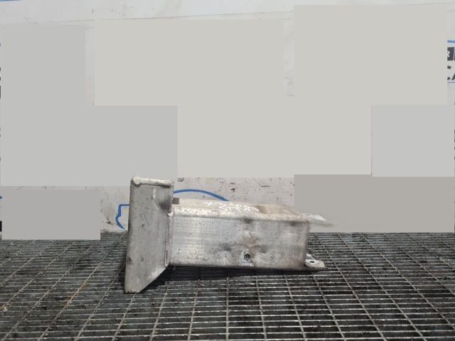 bontott BMW X3 Bal első Ütközéscsillapító