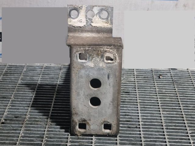 bontott BMW X3 Bal első Ütközéscsillapító