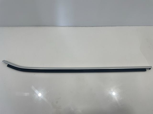 bontott BMW X3 Bal első Vízlehúzó Gumicsík