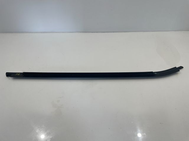 bontott BMW X3 Bal első Vízlehúzó Gumicsík