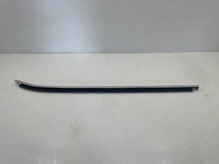 bontott BMW X3 Bal első Vízlehúzó Gumicsík