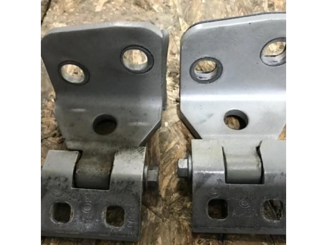 bontott BMW X3 Bal első Zsanér