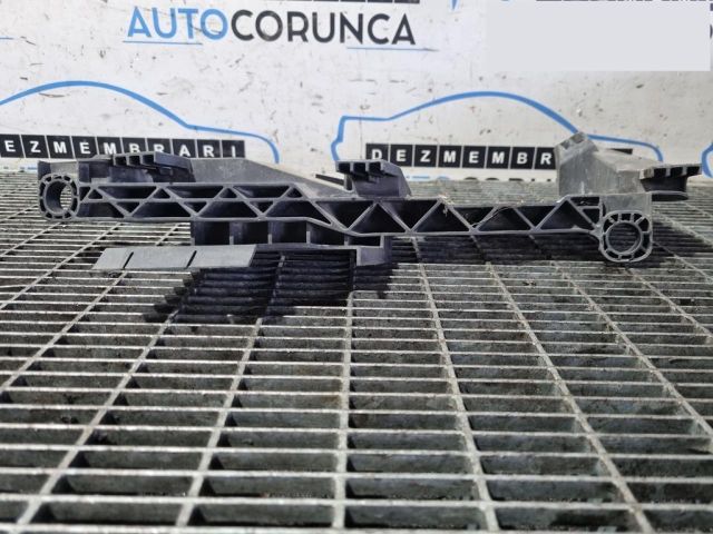 bontott BMW X3 Bal Fényszóró Tartó