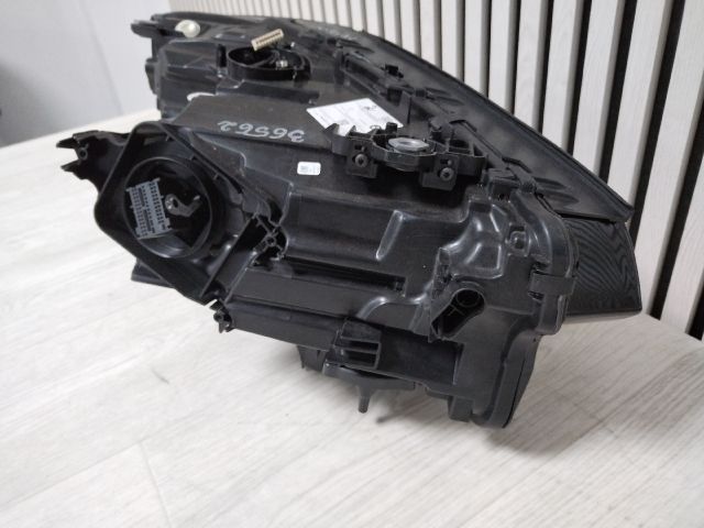 bontott BMW X3 Bal Fényszóró