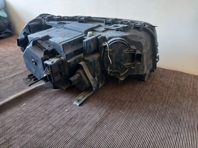 bontott BMW X3 Bal Fényszóró