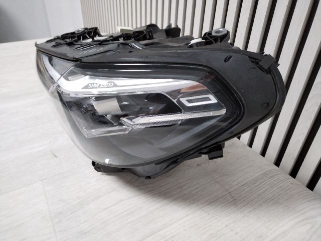 bontott BMW X3 Bal Fényszóró