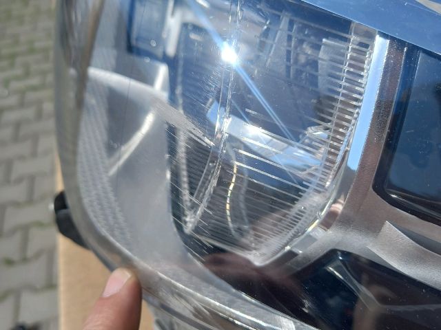 bontott BMW X3 Bal Fényszóró