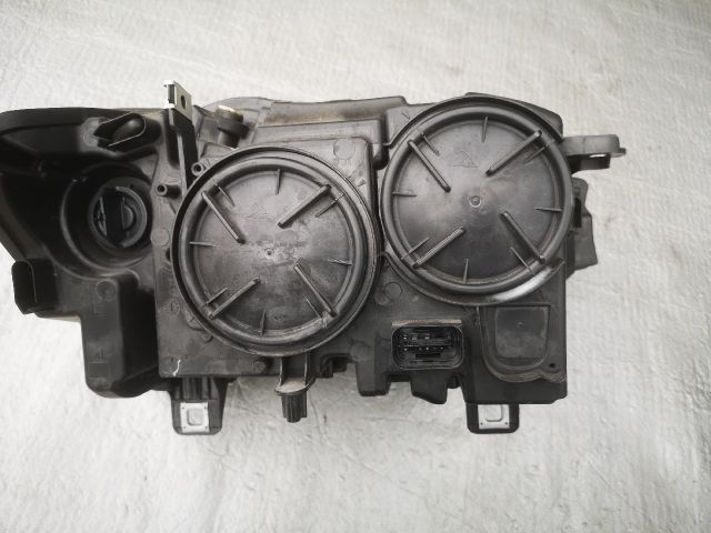 bontott BMW X3 Bal Fényszóró