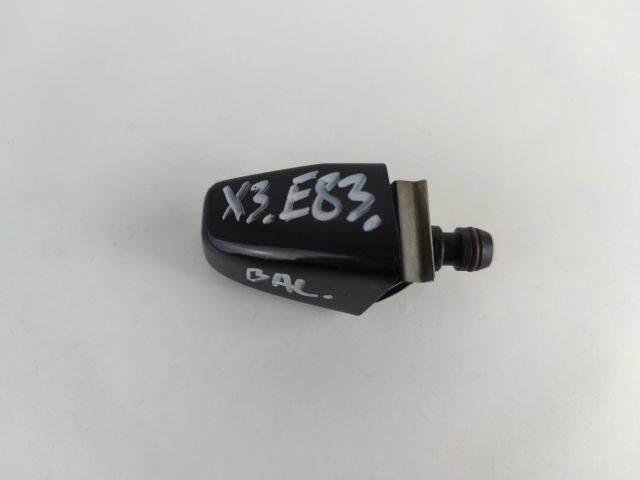 bontott BMW X3 Bal Fényszórómosó Fúvóka