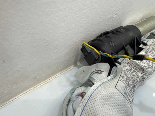 bontott BMW X3 Bal Függönylégzsák és Oldallégzsák