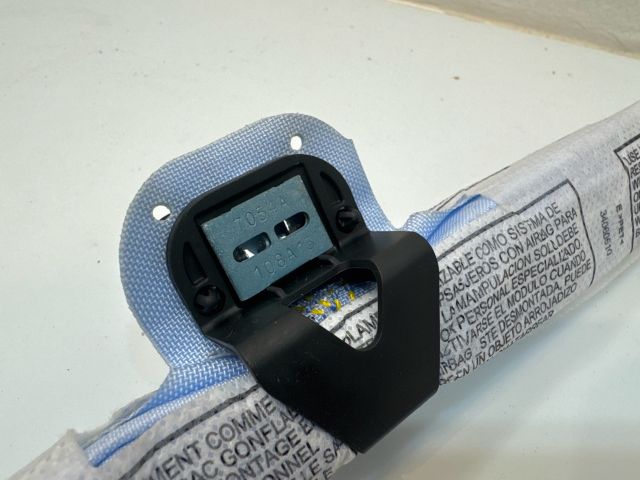 bontott BMW X3 Bal Függönylégzsák és Oldallégzsák