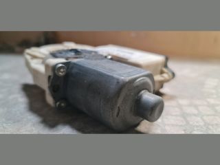 bontott BMW X3 Bal hátsó Ablakemelő Motor