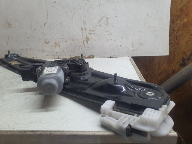 bontott BMW X3 Bal hátsó Ablakemelő Szerkezet (Elektromos)