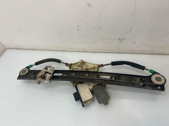 bontott BMW X3 Bal hátsó Ablakemelő Szerkezet (Elektromos)