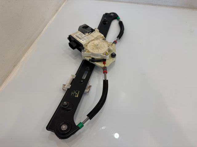 bontott BMW X3 Bal hátsó Ablakemelő Szerkezet (Elektromos)