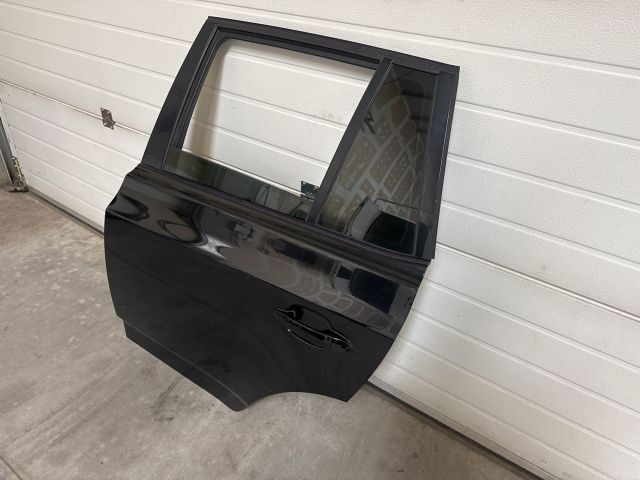 bontott BMW X3 Bal hátsó Ajtó (Részeivel)