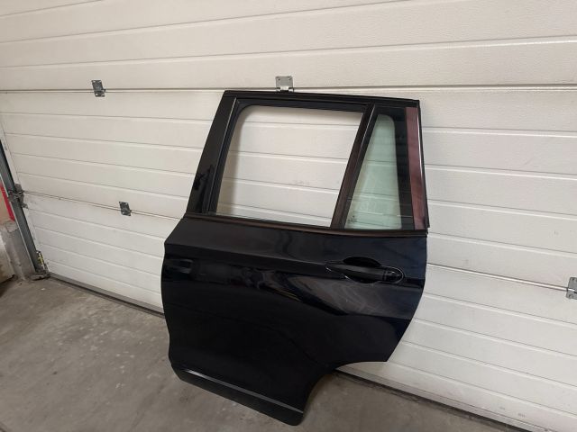 bontott BMW X3 Bal hátsó Ajtó (Részeivel)